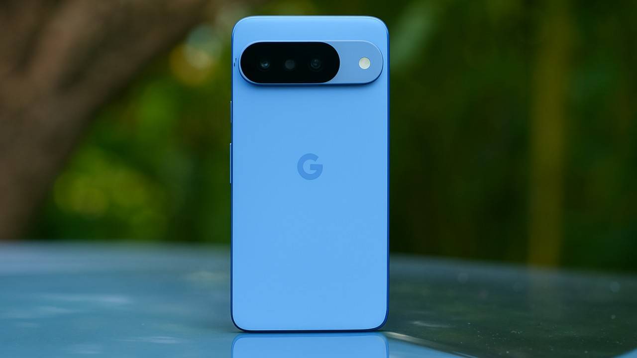 Google Pixel 10 Review | The Smartest & Most Powerful Base Model Yet