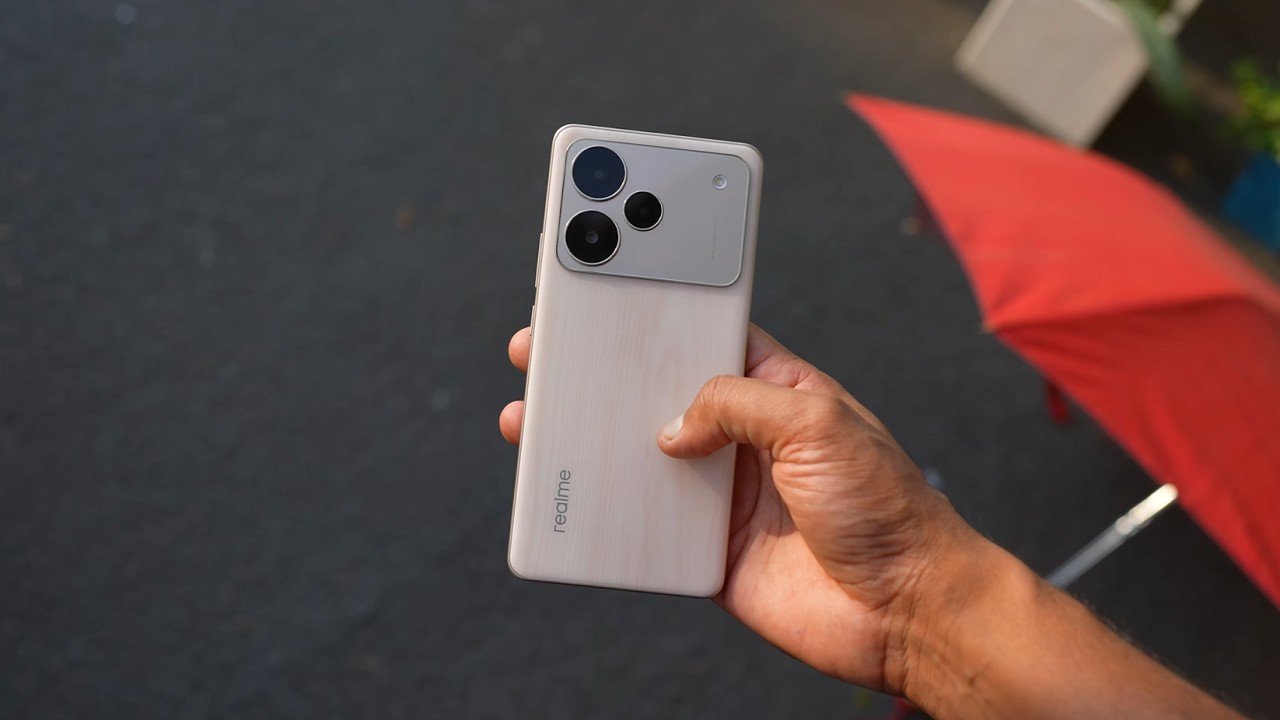 Realme P4 5g urban scroll