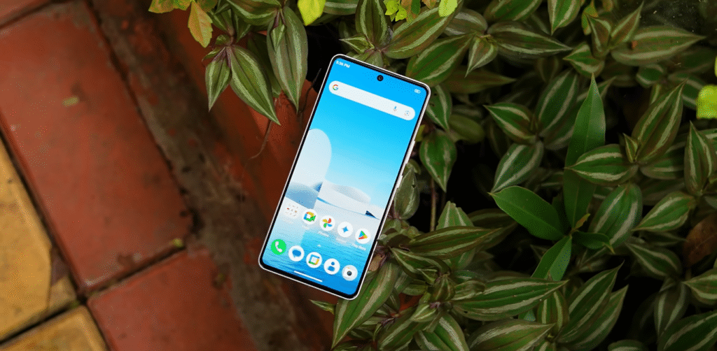 Lava Play Ultra 5G 