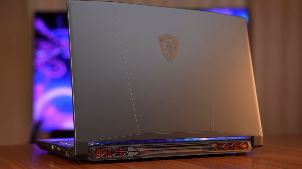 MSI Katana 15 HX urban scroll