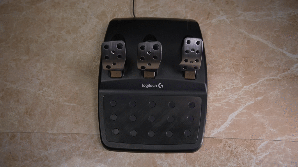 Logitech G29 (2025) – Is This the Best Racing Wheel for Gamers & Sim Racers?