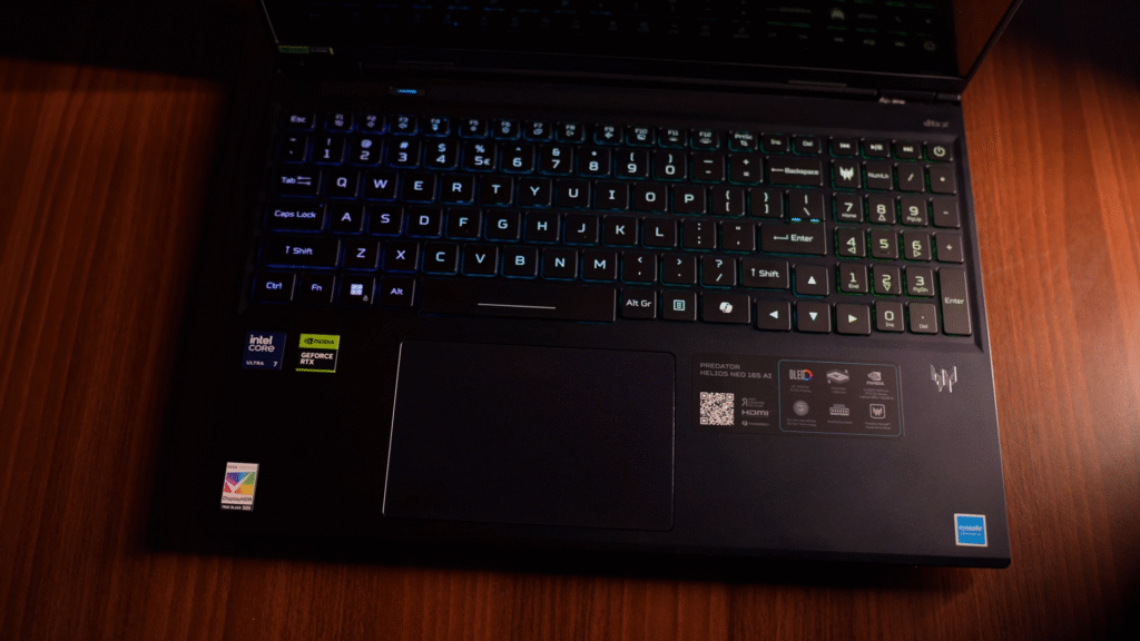 “Acer Predator Helios Neo 16S: Full 2025 Review, Specs & Real Gaming Performance”