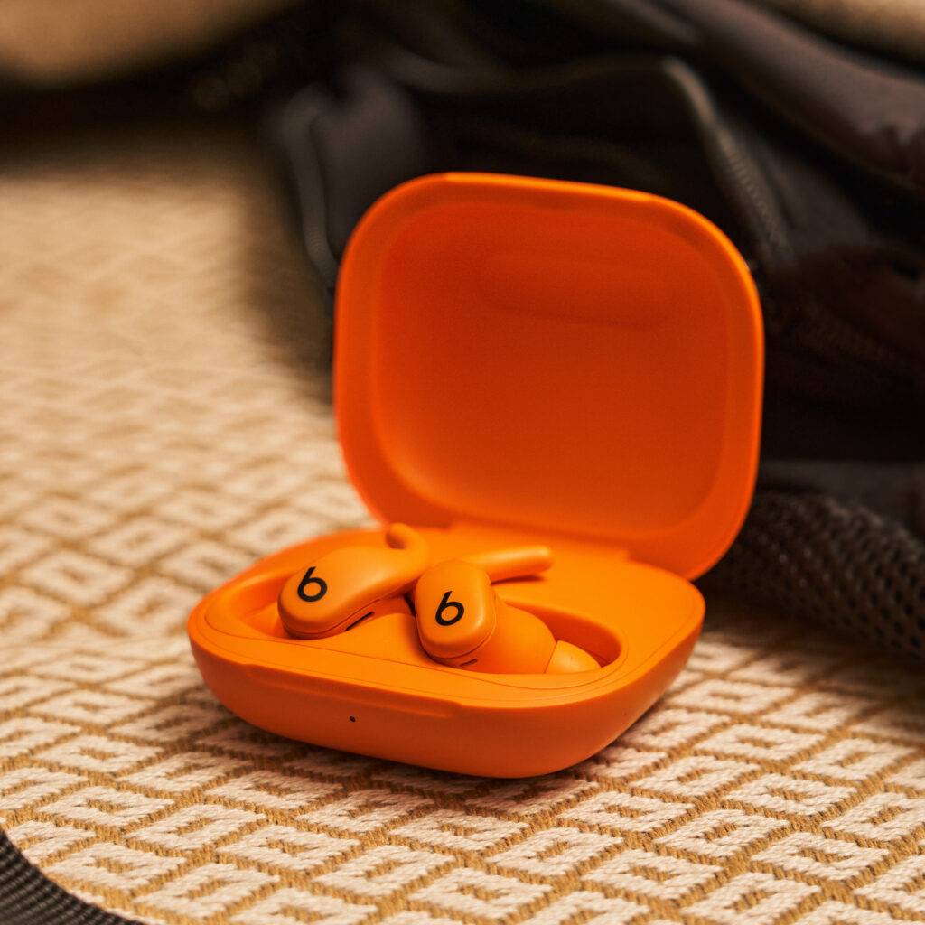 Powerbeats Fit